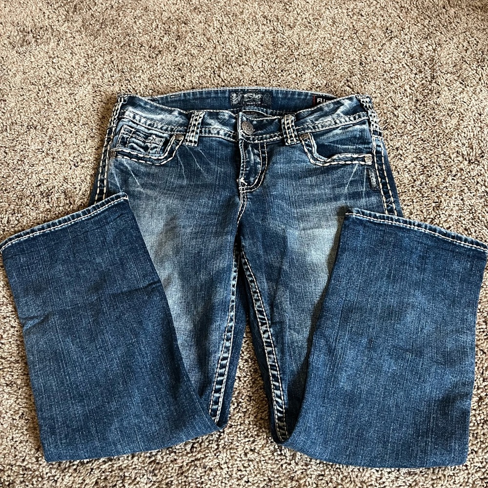 Women’s Silver Capris - Picture 2 of 2
